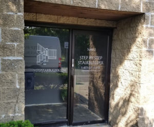 Essey tire center image